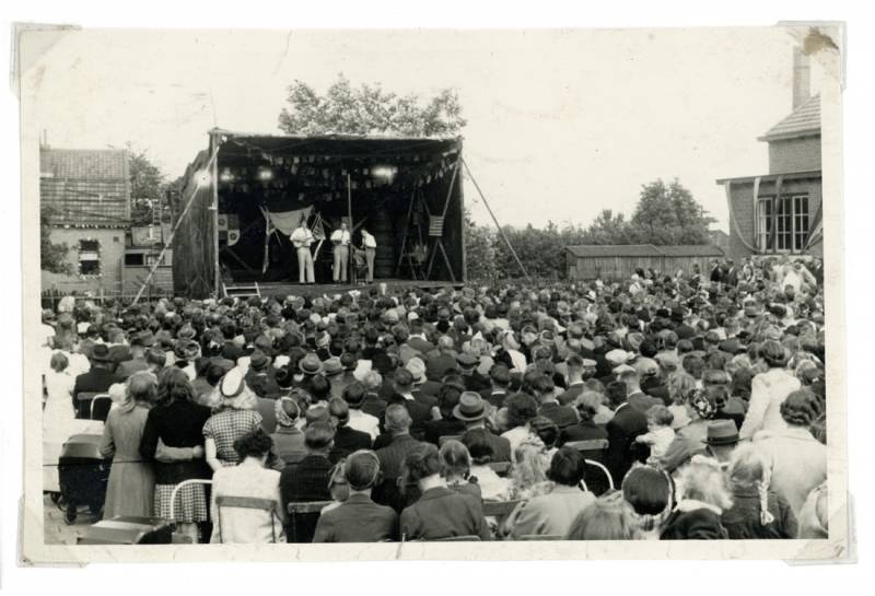 diesuidafrikaanscheboysjuli1945.jpg